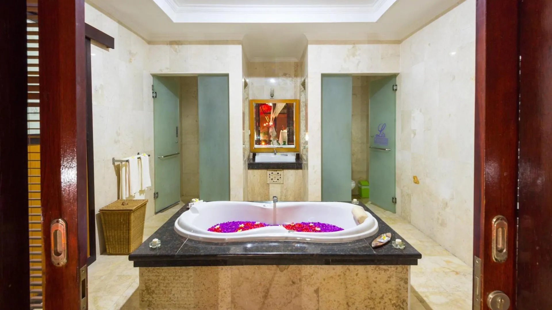 Lavender Villa & Spa Kuta Lombok